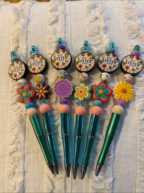 Sister’s are the best!!  Why not give them a small gift that says I Love You.